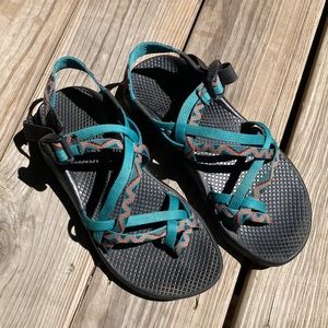CHACO Sandals - toe strap turquoise, orange, black